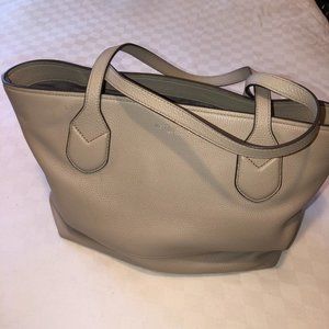 Marc Jacobs medium tote in taupe.